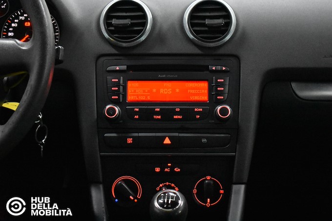 AUDI A3 SPB 1.6 TDI 90 CV CR F.AP Attraction